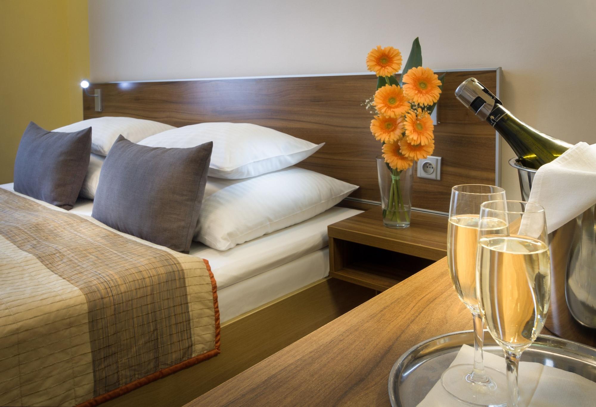 Monastery Hotel Prague Ngoại thất bức ảnh
