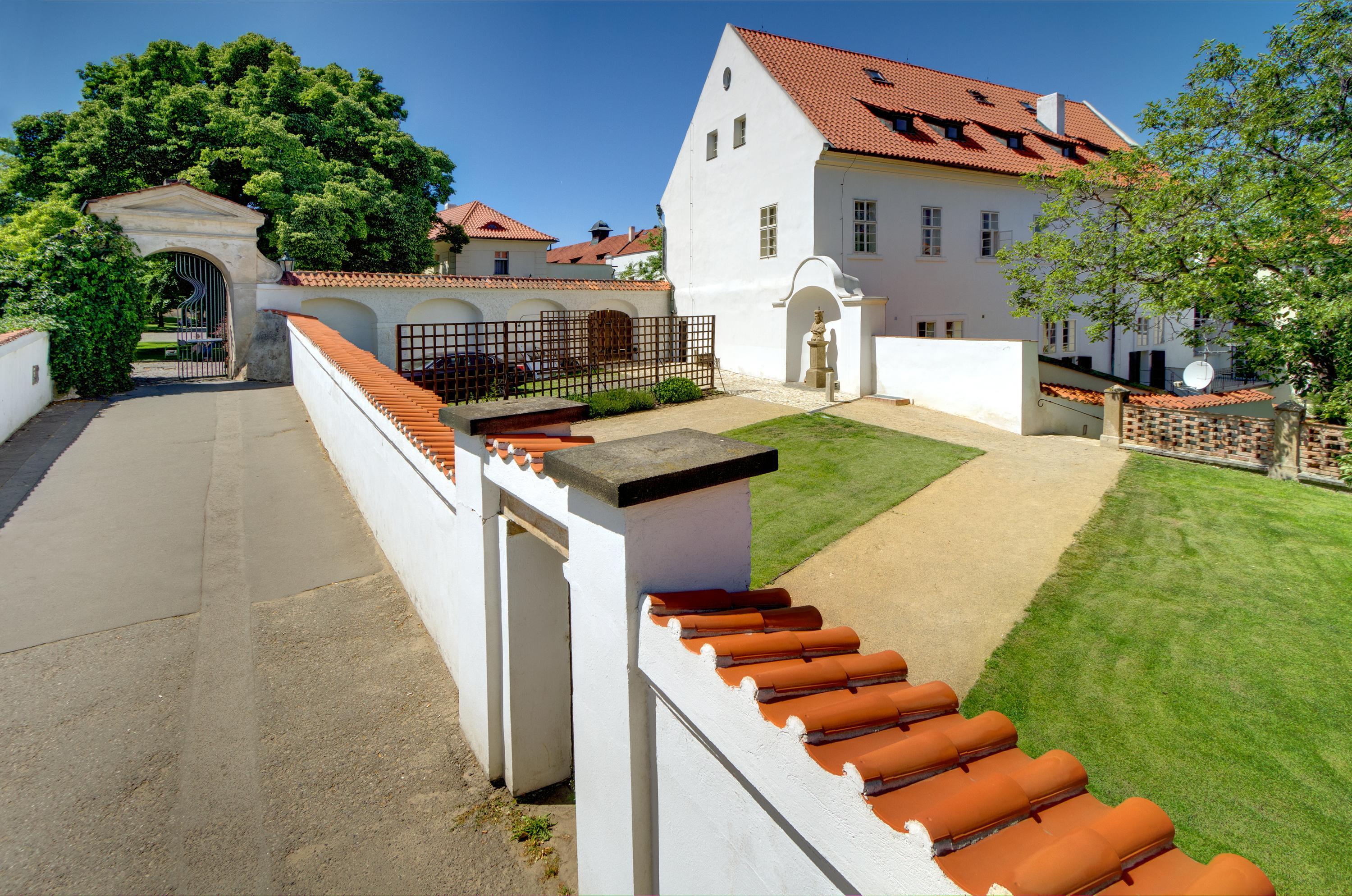 Monastery Hotel Prague Ngoại thất bức ảnh